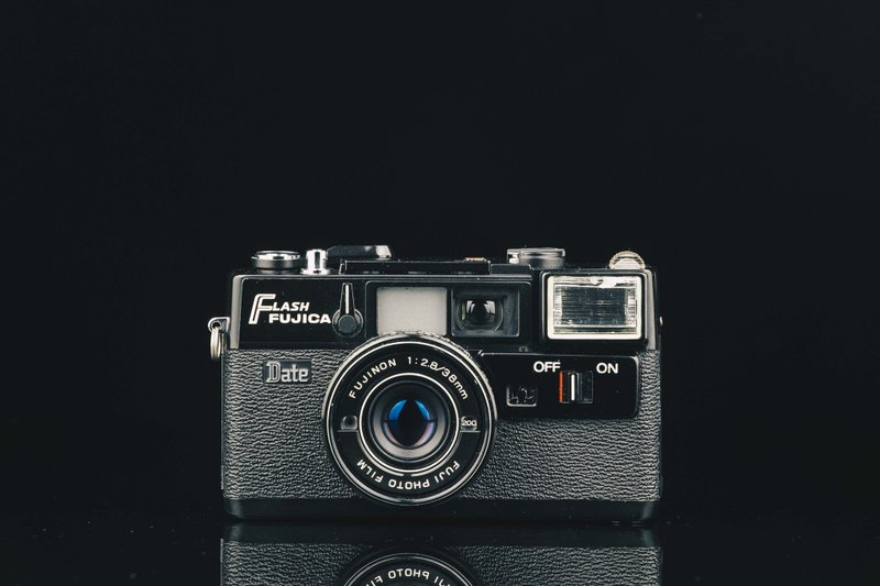 FUJICA FLASH DATE #8264 #135 film camera - Cameras - Other Metals 