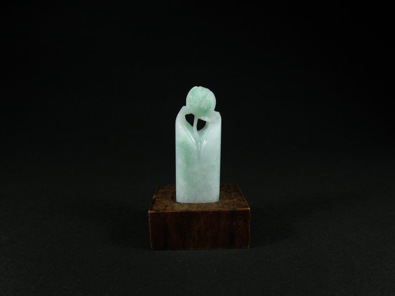 雕件 印紐系列-一現青荷 白底青緬甸玉/蓮花 - 擺飾/家飾品 - 玉石 綠色