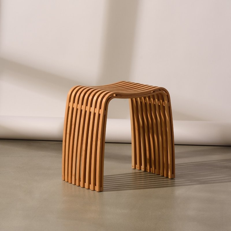 Gudee - COLIN curved stool single chair makeup chair (original bamboo/ Brown) - เก้าอี้โซฟา - ไม้ไผ่ สีนำ้ตาล