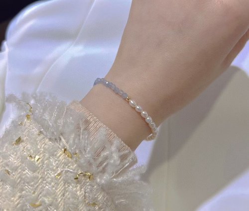 Angel's tears 天使之淚 Jewelry Design 天然原色淡水巴洛克珍珠 mine海藍寶設計單圈手鍊s