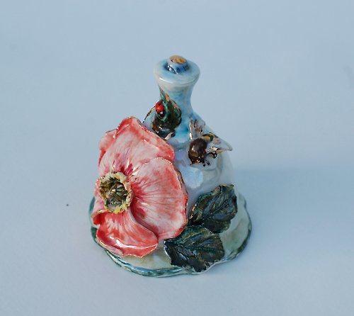 PorcelainShoppe 野薔薇薔薇花瓷鈴瓢蟲蜜蜂蝴蝶粉紅花植物塑像