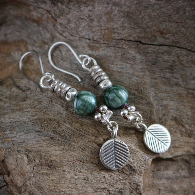 Antique Style Handmade Seraphinite Leaf Forest Earrings with Karen Silver - Earrings & Clip-ons - Sterling Silver Green