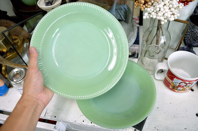 FIRE KING 60's antique jade jade color transparent glass dinner plate tableware nostalgic cake plate - Plates & Trays - Glass Green