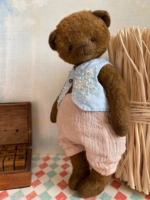 sazusa toys Brown cute teddy bear, OOAK, adorable bear, collectible toys, handmade, gift