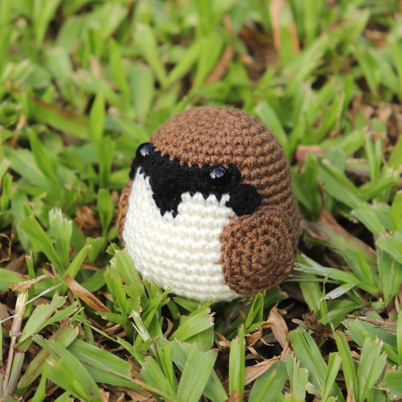 Eurasian Tree Sparrow crochet toy - ของวางตกแต่ง - ขนแกะ 