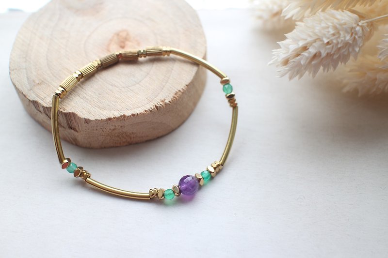 Amethyst / jade / brass handmade bracelet - Bracelets - Other Metals 