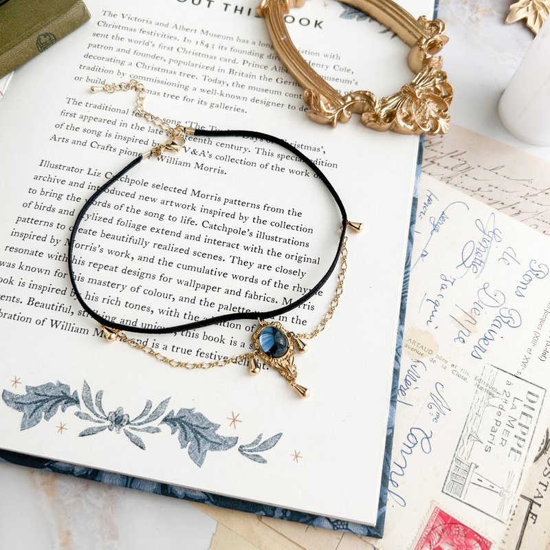 Blue-eyed Ekaterina's Necklace / Vintage glass and brass choker SV631 - สร้อยติดคอ - วัสดุอื่นๆ สีน้ำเงิน