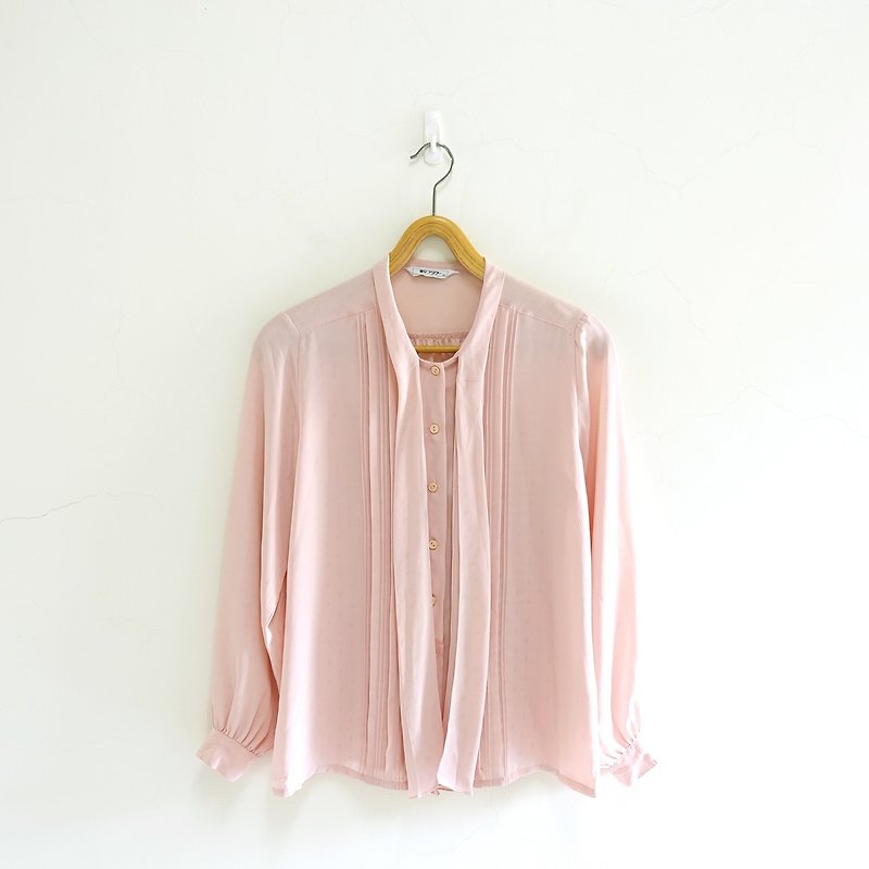 │Slowly│Sweetheart - vintage jacket │vintage. Retro. Literature. Made in Japan - Women's Shirts - Polyester Pink