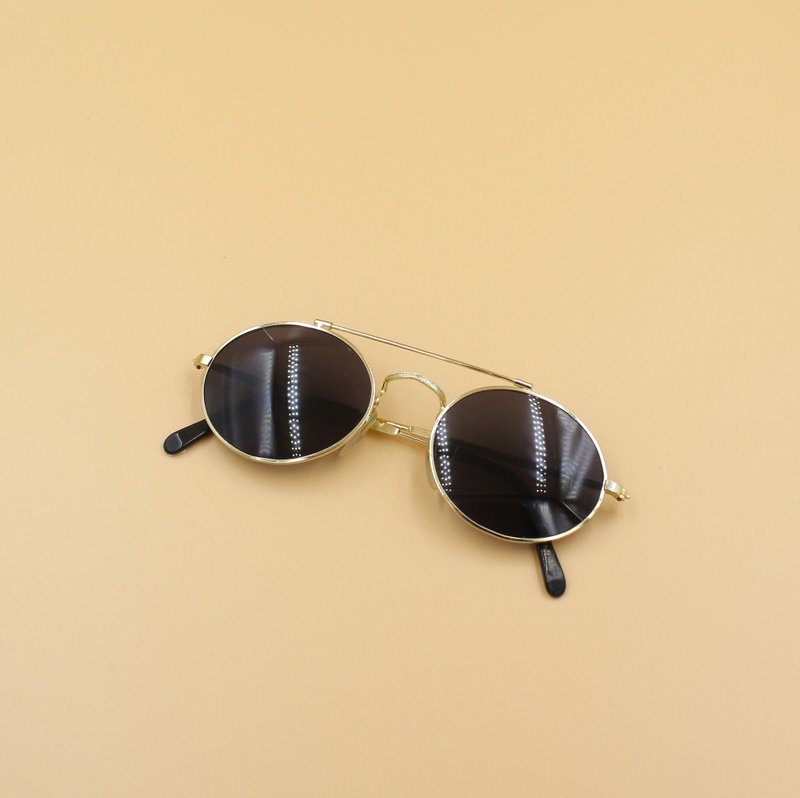 Back to Green:: 復古墨鏡 g07 vintage sunglasses - 太陽眼鏡/墨鏡 - 塑膠 