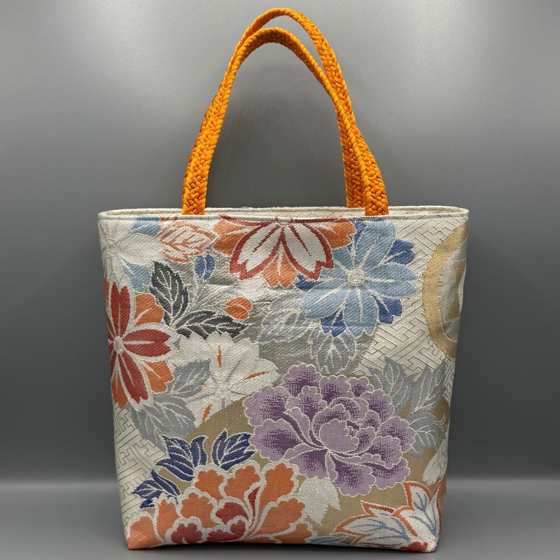 着物 帯 帯締め ハンドメイド トートバッグ リメイク ピンク 銀 佐賀錦 草花丸文 正絹 - 手提包/手提袋 - 絲．絹 銀色