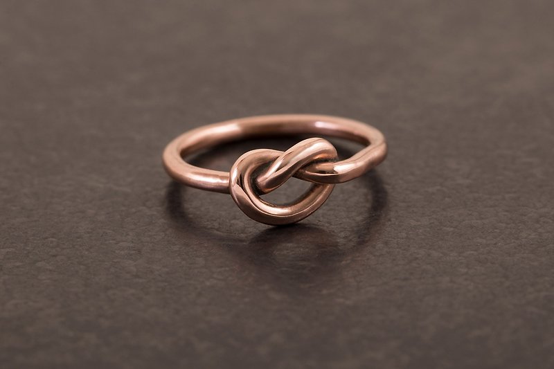 單結1號 紅銅戒指 Knot Tying Ring - 戒指 - 銅/黃銅 紅色