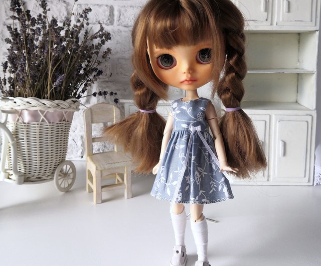 ブライス人形の服 1/6、かわいいノースリーブのサマードレス。ブライス