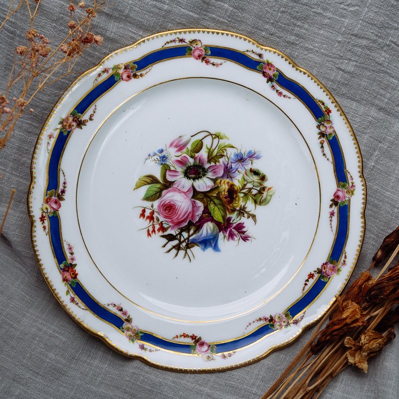 巴黎窯廠花卉飾盤 A. - 西洋古董 - 盤子/餐盤/盤架 - 瓷 