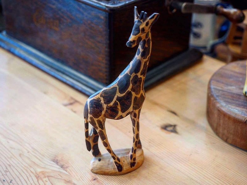 世界各國收藏！手工雕刻實木動物系列 肯亞 長頸鹿（共10款） - 裝飾/擺設  - 木頭 