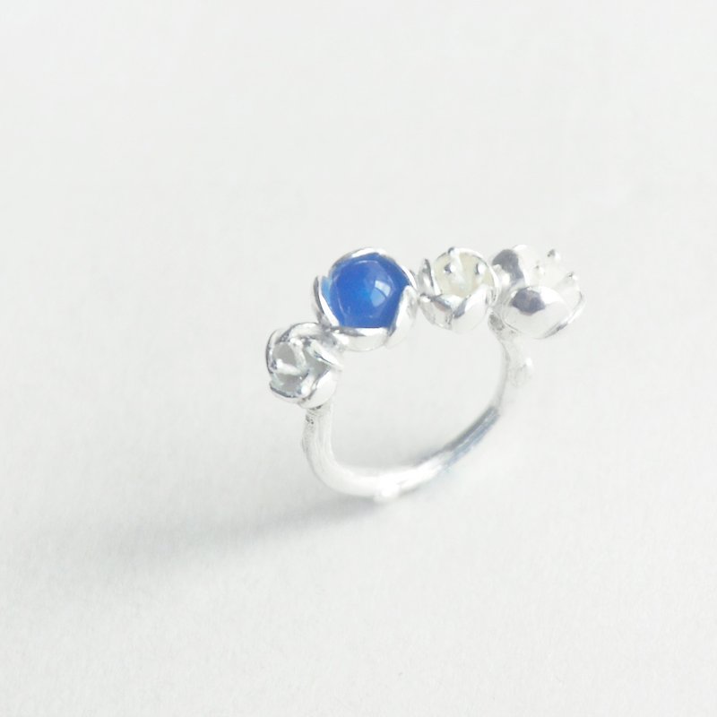Warden - Almond tree II blue agate Silver ring - แหวนทั่วไป - เครื่องเพชรพลอย สีน้ำเงิน