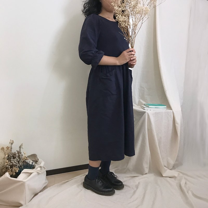 【洋裝03】七分小鼓袖連身洋裝 - 洋裝/連身裙 - 棉．麻 藍色