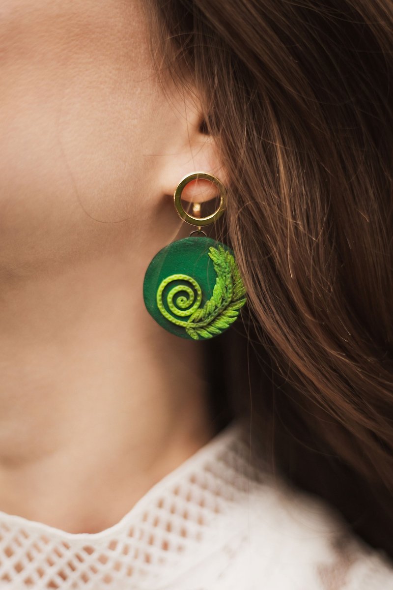 Fern earrings, plant earrings, round green earrings. Botanical earrings - Earrings & Clip-ons - Clay Green