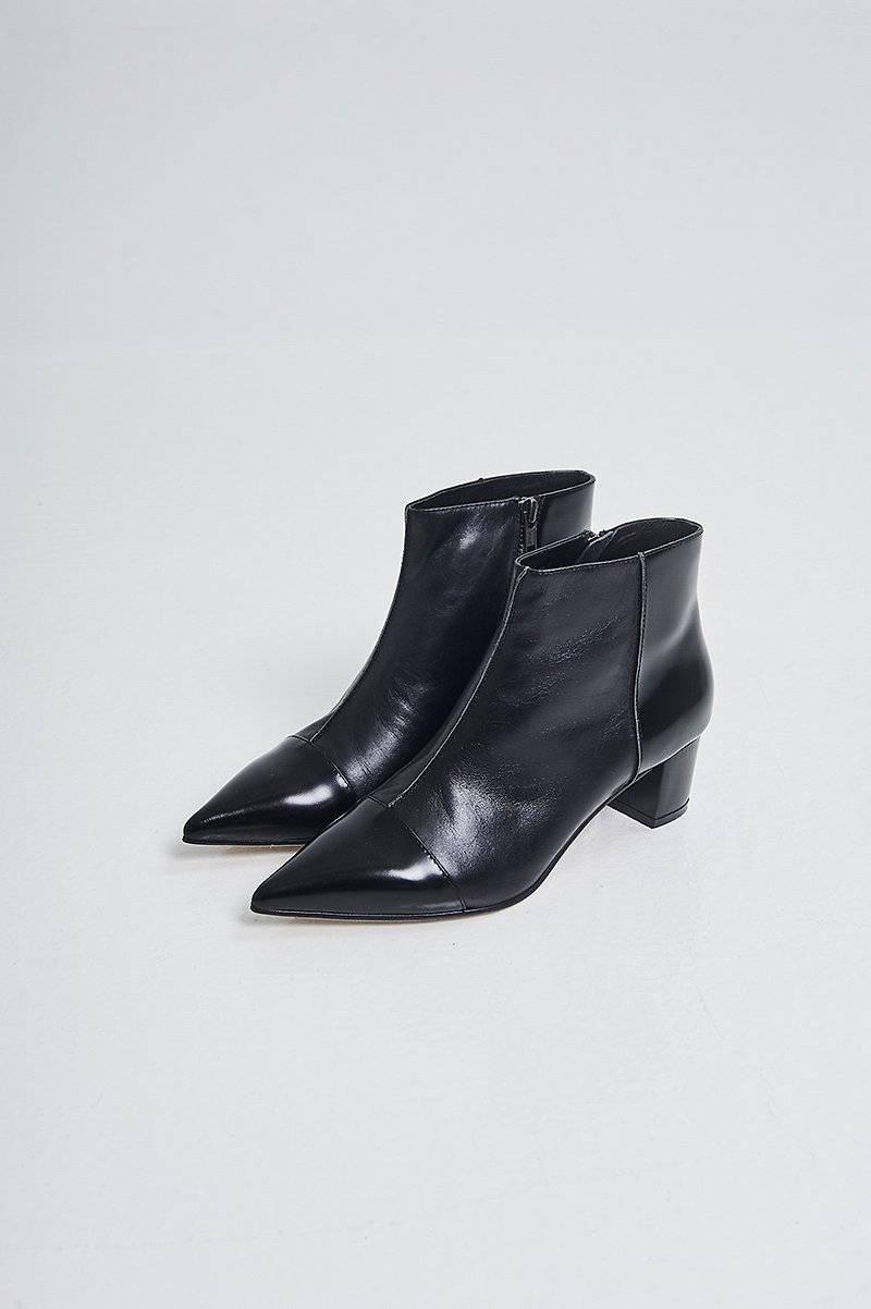 Short tube thick heel boots black - รองเท้าบูทสั้นผู้หญิง - หนังแท้ สีดำ