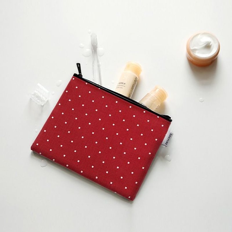 Dailylike Natural waterproof cotton bag M-04 pane red, E2D03589 - กระเป๋าคลัทช์ - ผ้าฝ้าย/ผ้าลินิน สีแดง