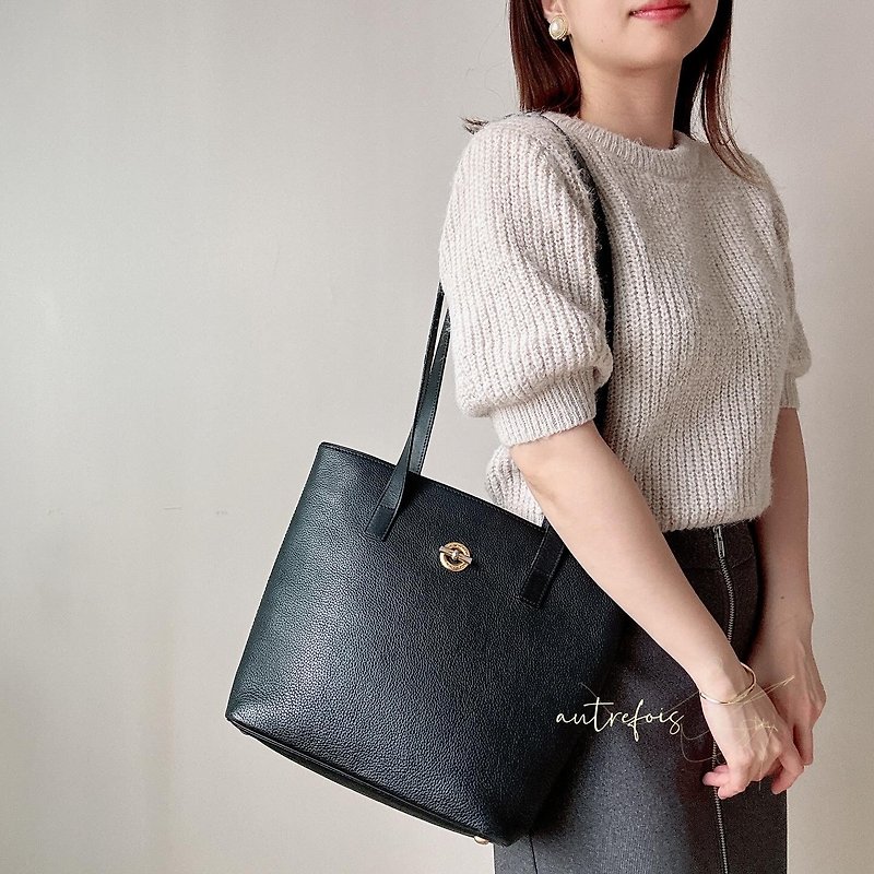 Second-hand Celine black lychee leather tote bag Tote - Messenger Bags & Sling Bags - Genuine Leather Black