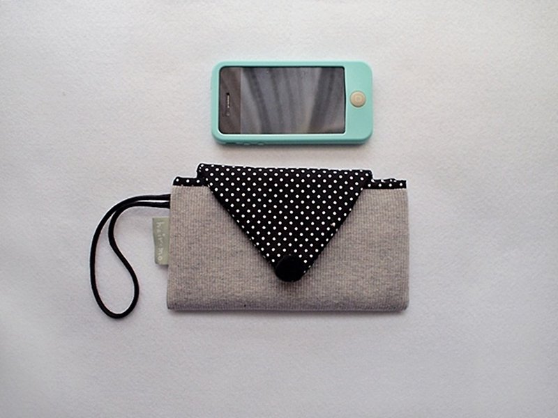 hairmo triangle envelope mobile phone bag-dark gray (mobile phone/power bank) - เคส/ซองมือถือ - ผ้าฝ้าย/ผ้าลินิน สีดำ