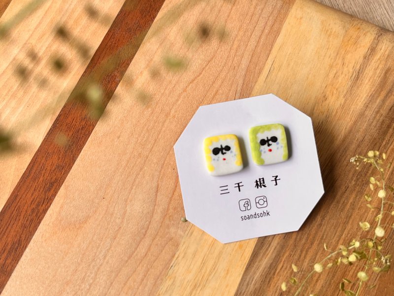Miss Hairy Porcelain Stud Earrings - ต่างหู - ดินเผา สีม่วง