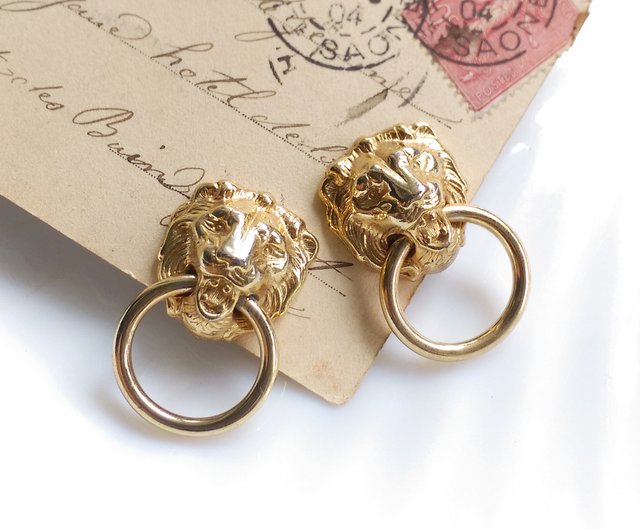 Knocker Style Lion Clip Earrings Western Antique Jewelry ショップ Vintage Jewelry 古い時 ジュエリー ピアス イヤリング Pinkoi