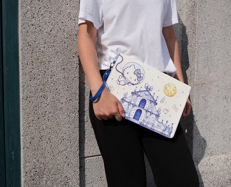 澳門限定合作Sanrio藍白色Kitty手包 - 手袋/手提袋 - 人造皮革 多色
