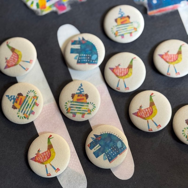 Pon Pin Goo 錫徽章 - 徽章/別針 - 紙 