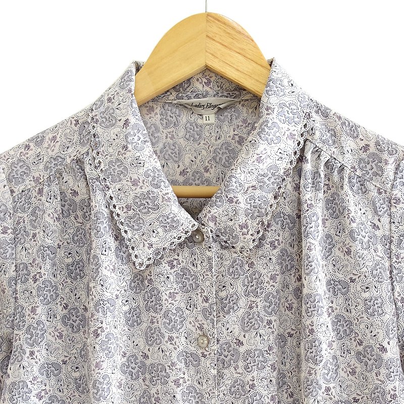 │Slowly│Jigsaw - vintage shirt │vintage. Retro. Literature. Made in Japan - Women's Shirts - Polyester Purple