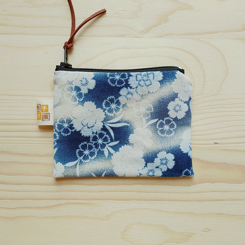 Gradient cherry flat coin bag - Coin Purses - Cotton & Hemp Blue