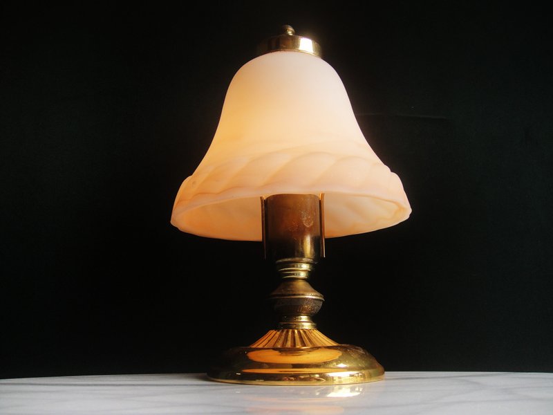 [OLD-TIME] Early second-hand Taiwan-made glass table lamp - โคมไฟ - วัสดุอื่นๆ หลากหลายสี