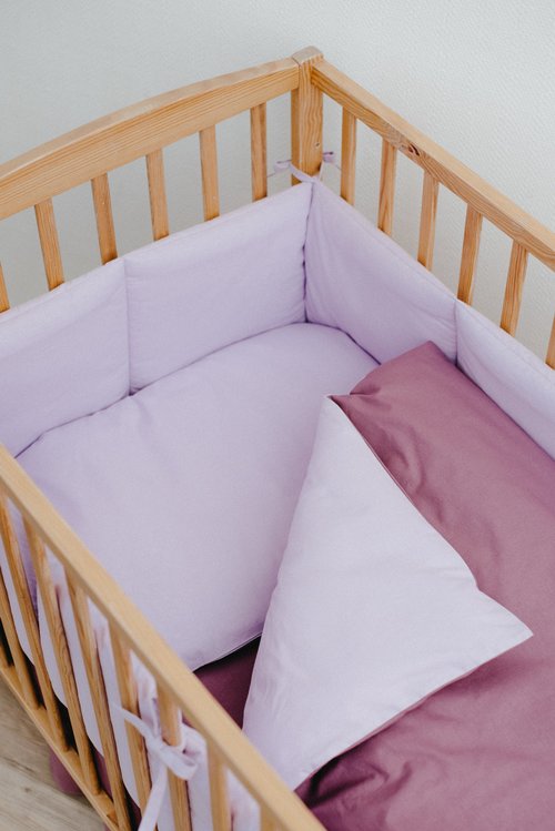 purple cot bumper