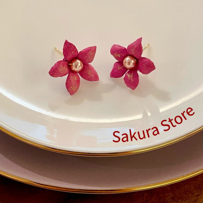 Leather flower earrings Bauhinia earrings Hong Kong style - Items for Display - Genuine Leather Pink