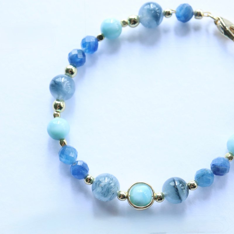 Ocean Breath Larimar Kyanite Blue Rabbit Hair Quartz Bracelet US 18k Gold Filled - สร้อยข้อมือ - เครื่องประดับพลอย 