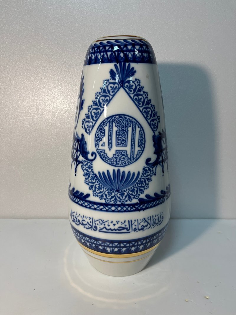 [Egyptian handmade] 100% antique handmade porcelain vase imported from Egypt - Pottery & Ceramics - Porcelain White