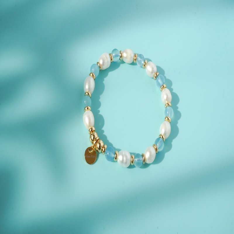 Aquamarine Freshwater Pearl 14KGF Bracelet - สร้อยข้อมือ - คริสตัล สีน้ำเงิน