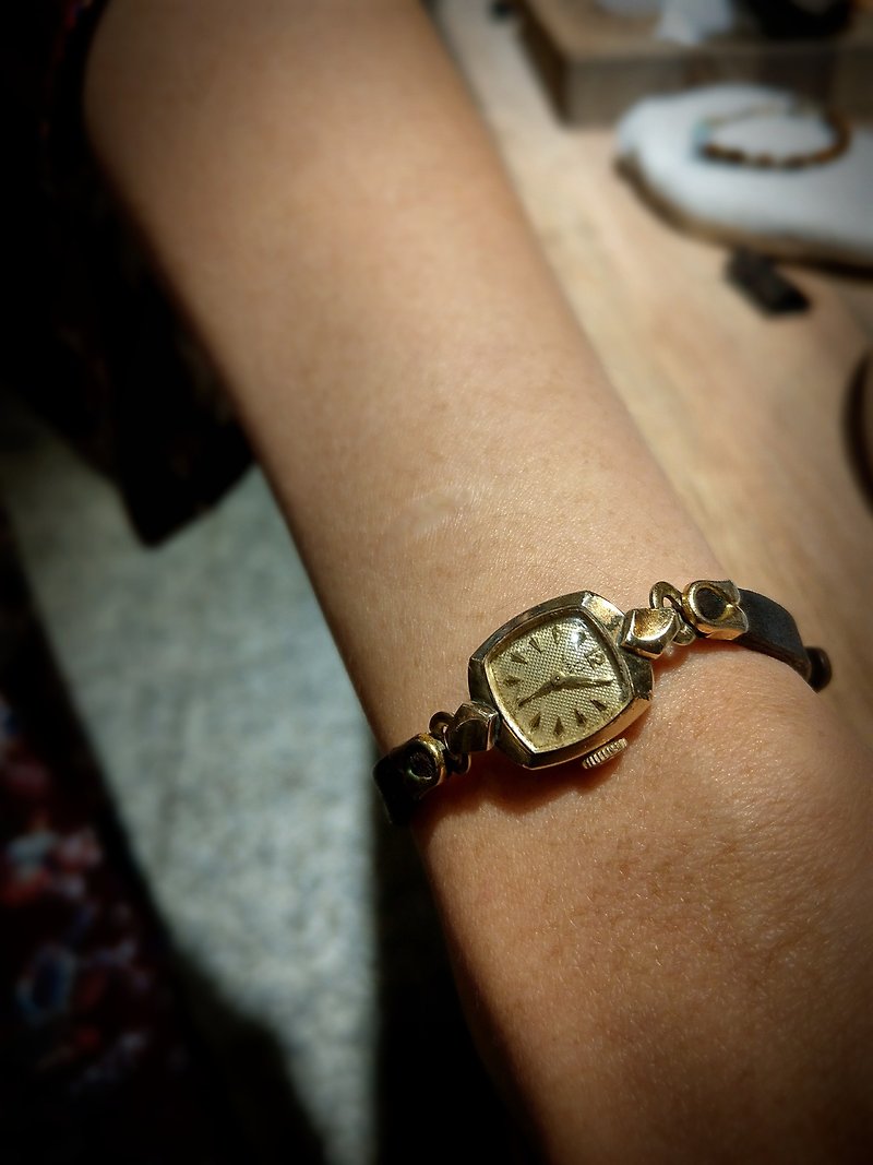 【稀有品】歐米茄 Omega Vintage 1950s Ladies watch_古董錶 - 女裝錶 - 其他金屬 金色
