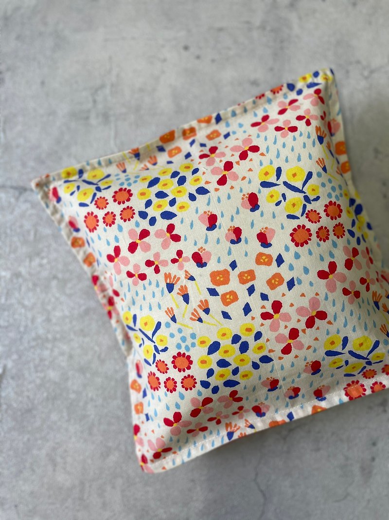 Tea-scented nap pillow-Have fun in the garden // Little Flowers // - Pillows & Cushions - Cotton & Hemp 