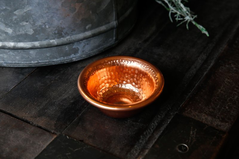 TWATUTIAレッド製手作り小皿 - コーヒードリッパー - 銅・真鍮 多色