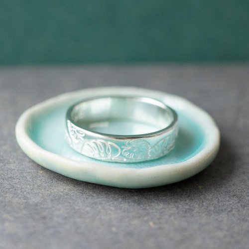 oroviola イタリア製　ハンドメイドリング 叩いて作るモンステラ模様｜925ハンドメイド幅広リング シルバー