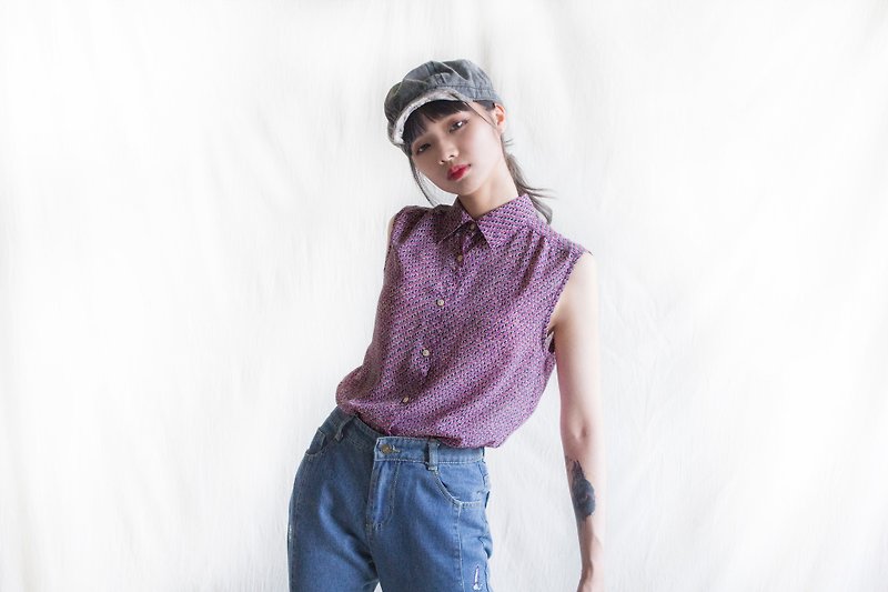 Graffiti strokes, vintage sleeveless shirt - Women's Shirts - Polyester Purple