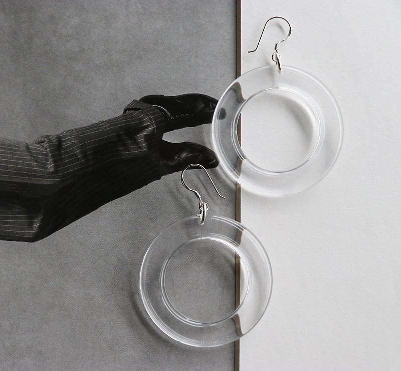 Kawagoe [Acrylic] transparent donuts acrylic earrings handmade custom - Earrings & Clip-ons - Acrylic Transparent