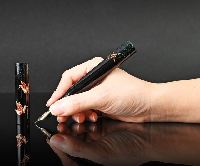 韓国伝統工芸螺鈿風ボールペン 韓国伝統工芸螺鈿風ボールペン 文房具