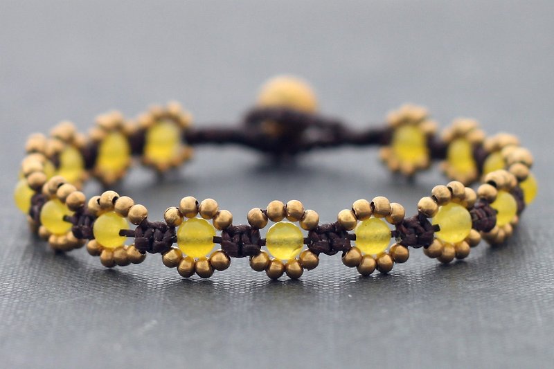 Lemon Yellow Jade Beaded Woven Flower Bracelets, Macrame Brass Stone Braided Bracelets - สร้อยข้อมือ - หิน สีเหลือง