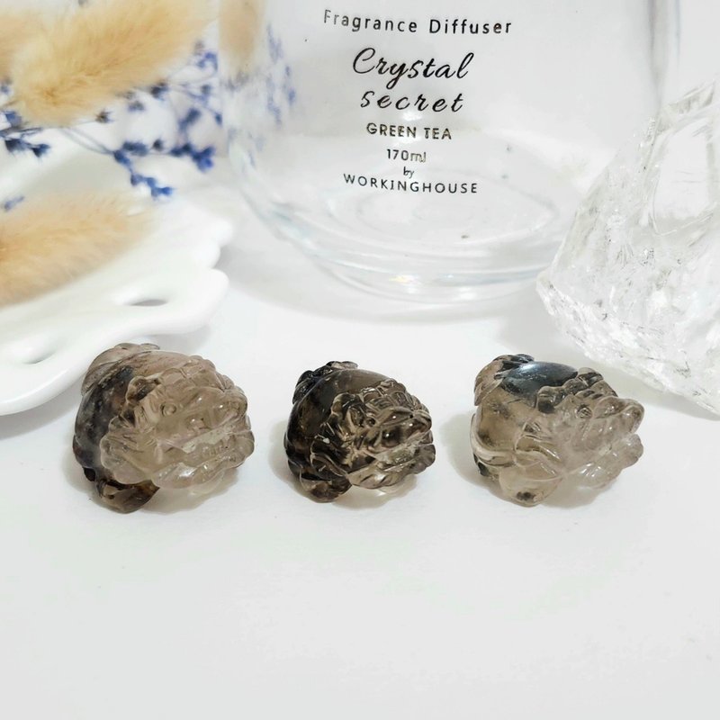 茶晶帶赤鐵礦鈦晶花龍龜/赤鐵礦龍龜/銀閃龍龜 - 擺飾/家飾品 - 水晶 咖啡色