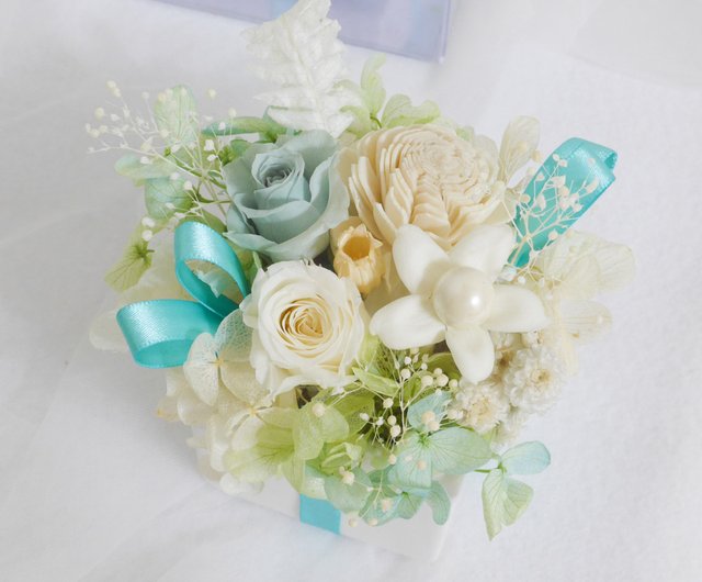 Kinki Lover Does Not Wither Small Potted Flowers Tiffany Blue No 2 Exchange Gifts Dry Flowers Wedding Small Things Shop Kinkistudio Dried Flowers Bouquets Pinkoi