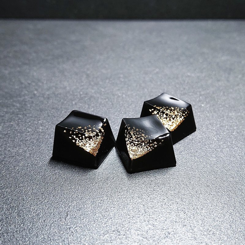 黒と金のキーキャップ(1個)受注生産 - 電腦配件 - 樹脂 黑色