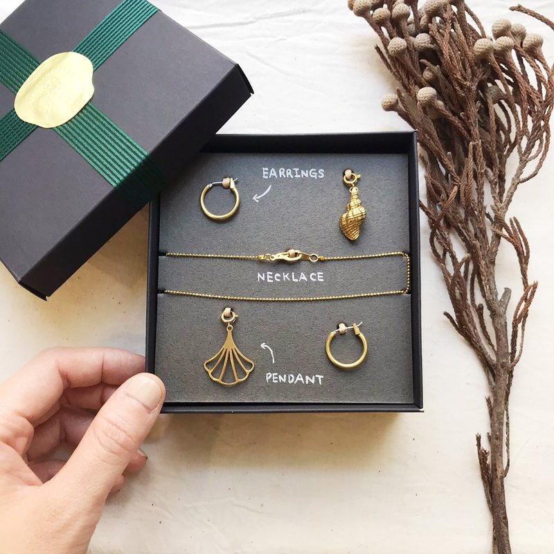 黃銅飾品組_海洋實驗_耳針款 - 項鍊 - 銅/黃銅 金色