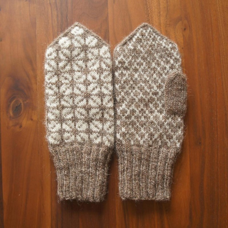 Latvian traditional pattern mittens - ถุงมือ - ขนแกะ สีนำ้ตาล